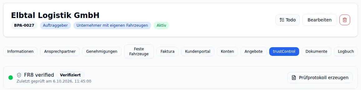 Kopf eines Geschäftspartners mit dem grünen Siegel „FR8 verified“ und dem Knopf „Prüfprotokoll erzeugen“